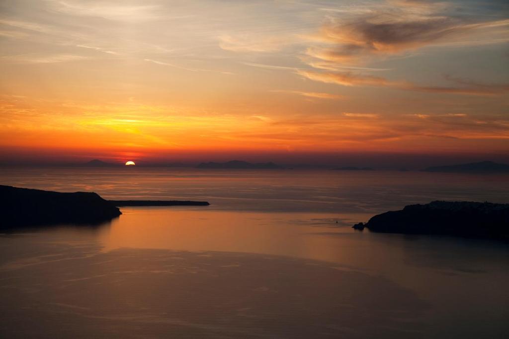Готель Whitedeck Santorini Імеровіглі Екстер'єр фото